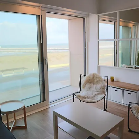 Apartment In With Sea View, Cleaning Included Nieuwpoort