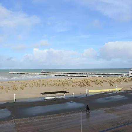 In With Sea View, Cleaning Included *