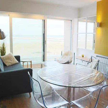 Apartment In With Sea View, Cleaning Included *